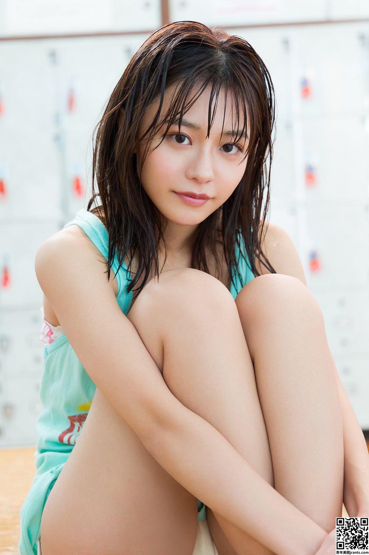 Yui Asakura 浅仓唯　Who&#39;s Hot Spisan Gravure Photobook