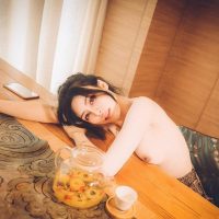 模特儿小泽-Twitter贴图