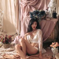 [雅拉伊] 深闺寂寞,盼望慰藉的迷人内衣美少妇 – 仓儿