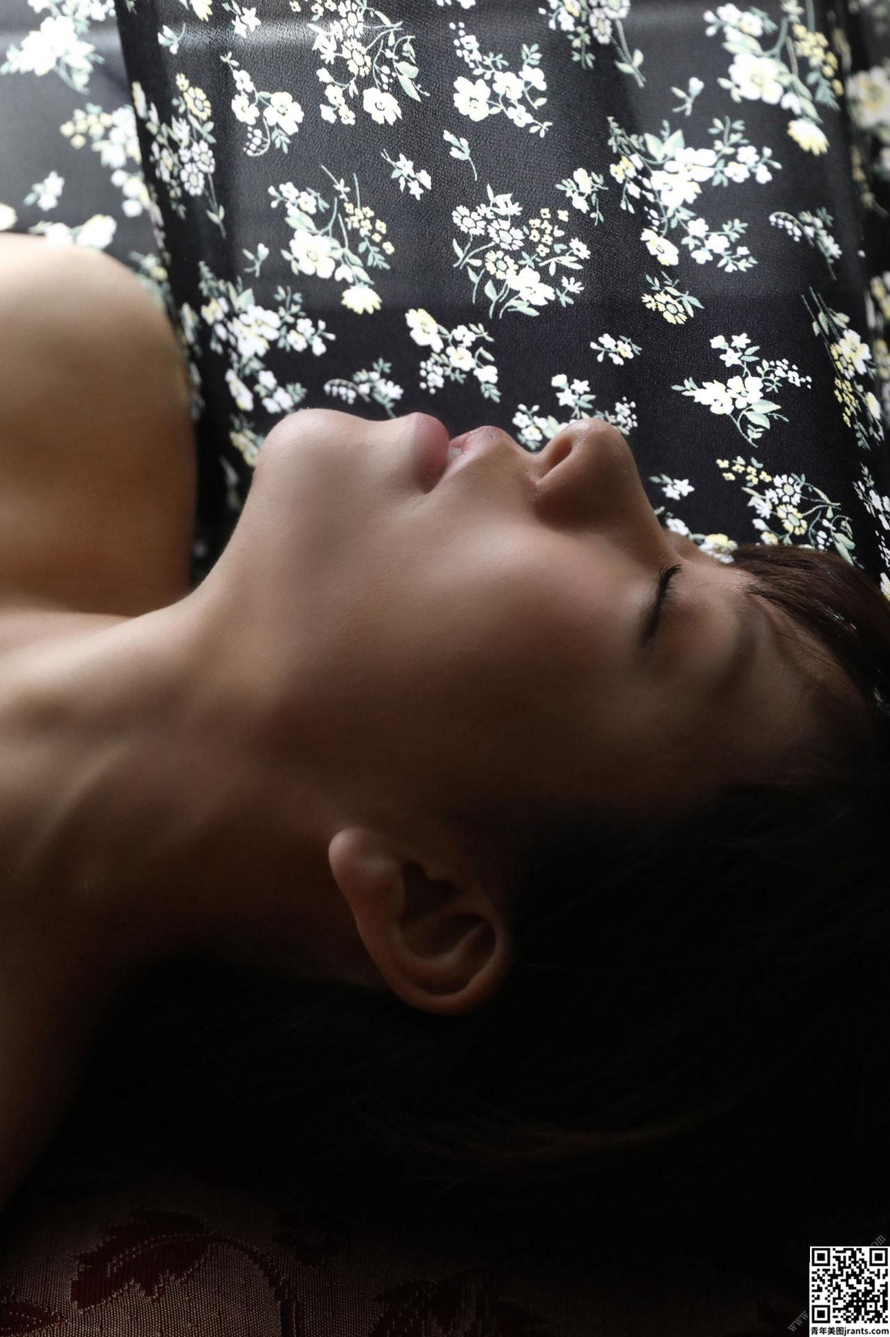 Photobook] Rina Fujisaki 藤崎里菜 &#8211; Blossom fetish