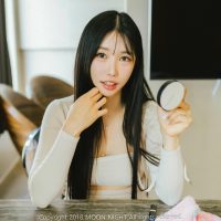 [Moon Night Snap] Yunjin – Honey Peach Hocance’ Digital Photobook (83P)