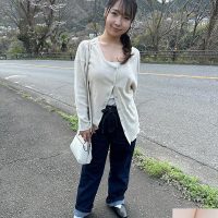 [動圖] 油塗（ヌルテカ）パイズリ露出 ミニマム巨乳Gカップちゃんと全身ヌルヌル野外 (28P)