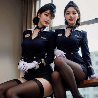 AI生成~Ai_pyramid-穿著空姐制服的女士們。 貴賓服務1
