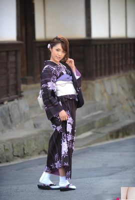 Mihiro みひろ – Holiday Kimono (100P)
