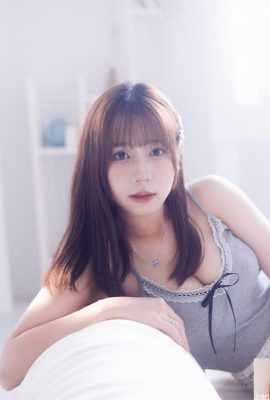 清新美少女「cpyy」甜美笑容電眼狂掃 魅惑爆表 (10P)