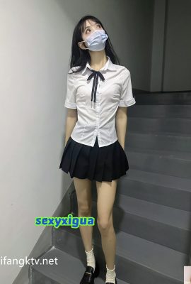 甜美女神粉紅唇(sexyxigua) (69P)