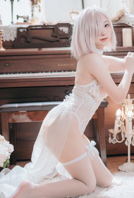 花鈴性感白絲cosplay美腿玉足性感絲襪寫真(19P)