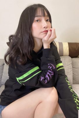 比男人更加熱愛電競的臺灣長腿靚女 Sandy 珊迪 (8P)