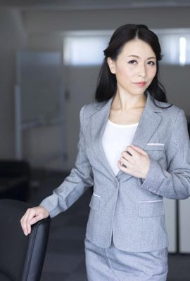 性慾最高的女性經理Inoue Ayako（21p）