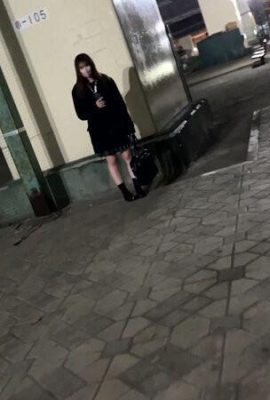Suehiro Jun ：（化妝品他媽的）一個美麗的小惡魔女孩的桃子屁股抽搐和高潮POV Creampie Suehiro Jun（21p）