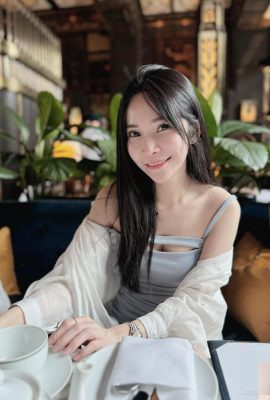 性感小惡魔 「李圈圈」 性感到讓人招架不住 (23P)