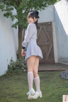 [水那しおね] 銷魂肉體不斷色誘惑 挑戰你的理智線 (20P)