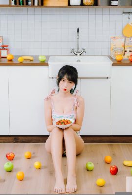 「阿思」火辣身材與優雅氣質結合 (23P)