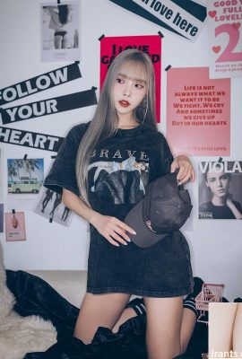 「謝艾娜」大秀身材挑戰理智線 (10P)