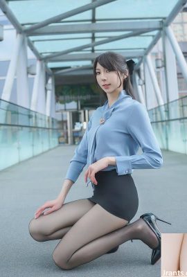 絕美氣質 「克莉絲」超甜笑容把你征服 (10P)