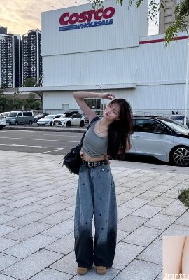 藏不住的性感「Vicky」清新氣質很可愛 (10P)