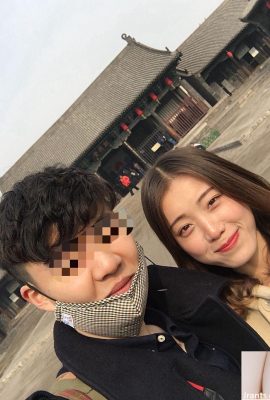 (自拍) 男女同事發生性關係 (21P)