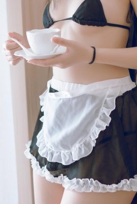 Bu Dai Mao 不呆貓 – Bikini Maid 比基尼女仆 (71P)