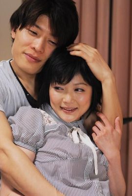 “初戀〜週年紀念性愛〜” Hidaka Yuria（30p）