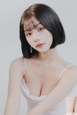 「小若」性感到讓人招架不住 (10P)