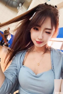 頂級豪乳「Where方小卉」根本是妖精 (10P)
