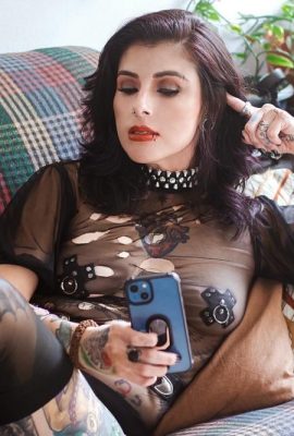 [Suicide Girls] 2025年5月19日 – 小說 – 明亮的黑暗 [59P]