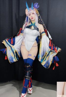 「NoriCosplay」完美弧度好誘人 (10P)