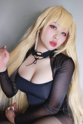 [網路收集] 福利少女 柘煙_Zuken《 golden 》VIP專屬全 [50P]