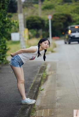 尤拉·尤拉（Yura Yura）的第一張照片集“ Yura Doki！’（103p）