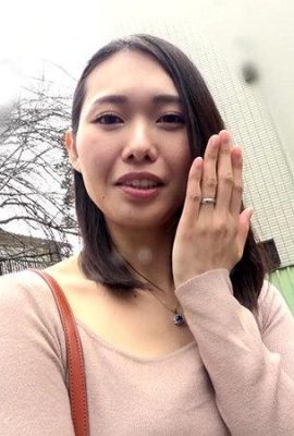 Miike Koharu ：（ 4K）第一次經歷是已婚婦女…她最羨慕她的第一次是28歲的Koharu，Miike Koharu（21p）
