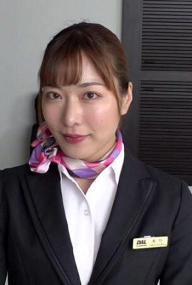 Mizukawa Jun與他欽佩的空姐一起操