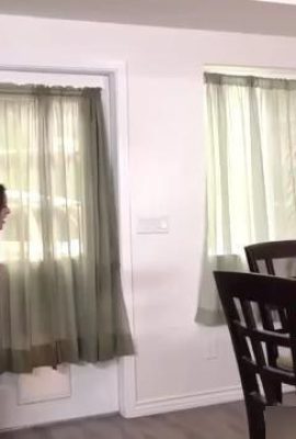 當著爸爸和哥哥的面，女兒被黑鬼操飛 (20P)
