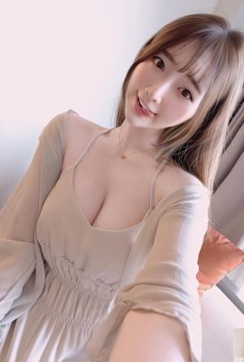 雪乳正妹「Mita映晨」那身材有夠猖狂！呼之欲出好驚人 (10P)