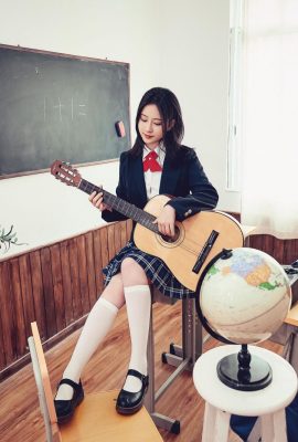 (國模人體) 年年《月刊少女》 (37P)