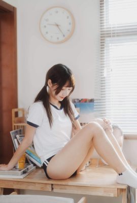 極品女神「 尼莫」完美身型讓人好陶醉 (10P)