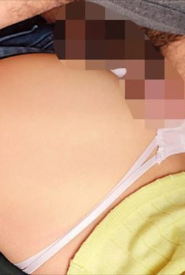 小少婦不斷被公公侵犯，原來是丈夫默許的 (17P)