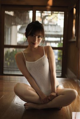 [望月りさ] 雪白飽滿極品身材 無人能抵抗 (37P)