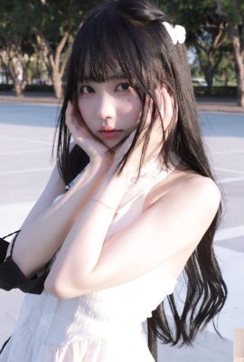 氣質小甜心「趙兔兔」臉蛋清新笑容可掬 散發一股自然美 (10P)