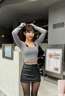 雙胞胎妹妹「７７」姿態縹緲若仙 (10P)