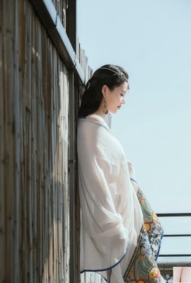 (國模人體) 年年《云端》 (48P)