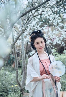 (國模人體) 年年《三月榕》 (51P)