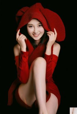 (國模人體) 年年《拜年兔》 (39P)