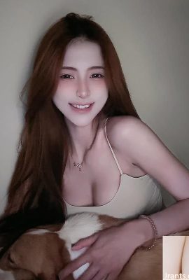 長腿美人「蕓晞」把你給征服 (11P)
