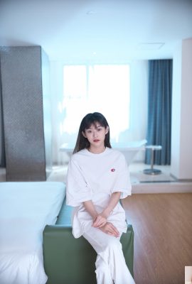 國模華莎人體私拍套圖 (117P)