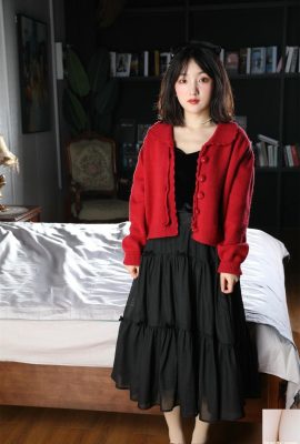 [網路收集]  小不點 – 行色模特 黑色禮服 [150P]