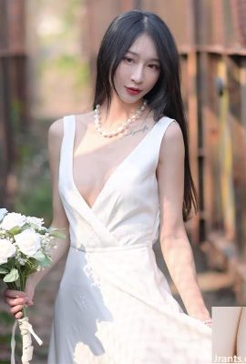 兇爆級身材「Sunny」整個騷度破表 (10P)