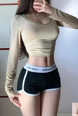 御姐「Jessica 若萱」心快要被她勾走了 (10P)