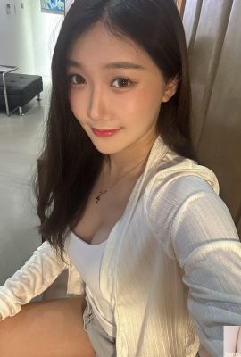 「蝴蝶兒」飽滿上圍 性感身形驚艷每刻 (10P)