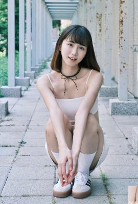 氣質學生妹「Ting」五官甜到炸 誰看了不心動 (10P)