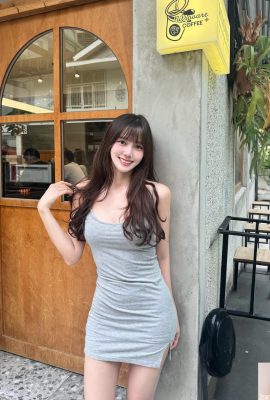 「尼尼Nani」臉蛋甜美 身材狂野 (10P)